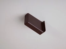 SZEKRÉNY FÜGGESZTŐ 806-OS TAKARÓSAPKA BALOS 67x43x26mm SÖTÉT BARNA