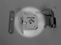 Forest LEHMANN BÚTORZÁR 03 0170 212 REDŐNYZÁRHÁZ . NIKKEL - 10003210500