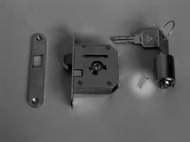 Forest LEHMANN BÚTORZÁR 04 8238 041 000 CSAVAR REDŐNYZÁRHOZ SÁRGARÉZ - 10003210515