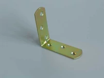 Forest SAROKMEREVÍTŐ C3283-60 SAROKVAS 60x60mm SÁRGARÉZ - 10009620040