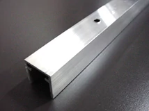 Forest TOLÓAJTÓ BÚTORLAPHOZ 390 FELSŐ VEZETŐSÍN, CSAVAROZHATÓ 2 fm ALUMÍNIUM - 10014601400