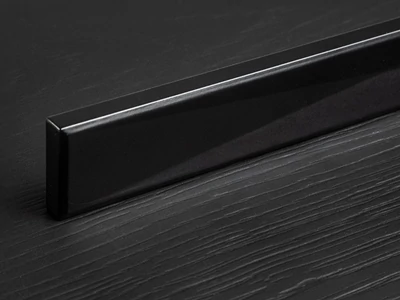 BÚTORFOGANTYÚ E101-160/192 MM MATT FEKETE