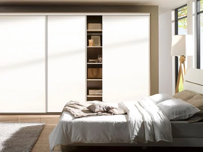 TOLÓAJTÓ BÚTORLAPHOZ 0200 UP SZIMPLA FELSŐ VEZETŐSÍN CSAVAROZHATÓ 3 fm EZÜST