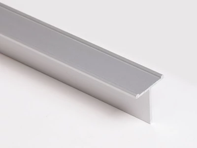 TOLÓAJTÓ BÚTORLAPHOZ ELVÁLASZTÓ ´T´ PROFIL 3 m ALUMÍNIUM 10014611230