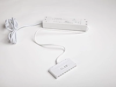 VILÁGÍTÁSTECHNIKAI KIEGÉSZÍTŐ TRAFÓ D-POWER 60/24D 24V 60W FEHÉR