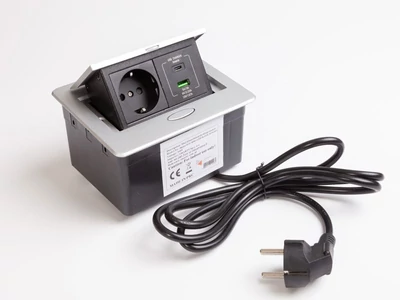 IRODABÚTOR TARTOZÉKOK KONNEKTOR ELOSZTÓ MODULBOX MINI - 1×230V + 2xUSB ALUMINIUM