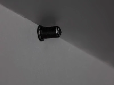 POLCTARTÓ 5/5 37117 CSAPOS 5x16mm FEKETE