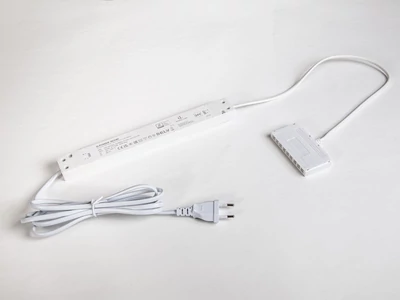 VILÁGÍTÁSTECHNIKAI KIEGÉSZÍTŐ TRAFÓ D-POWER 30/24D 24V 30W FEHÉR