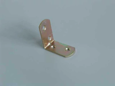 Forest SAROKMEREVÍTŐ C3283-40 SAROKVAS 40x40mm SÁRGARÉZ - 10009620020