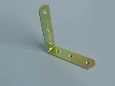 Forest SAROKMEREVÍTŐ C3283-80 SAROKVAS 80x80mm SÁRGARÉZ - 10009620060