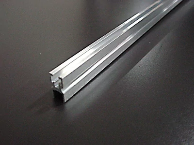 Forest TOLÓAJTÓ BÚTORLAPHOZ 973 ÜVEGBEFOGÓ PROFIL 2 fm ALUMÍNIUM - 10014602160